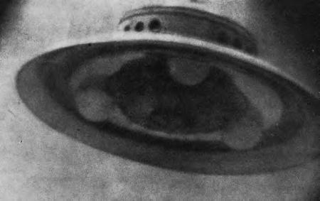 Qui n'à jamais imaginé tomber nez à nez avec un Vaisseau extraterrestre ? Croire ou pas croire tel est la question......Moi j'y crois car David Vincent les à vus......